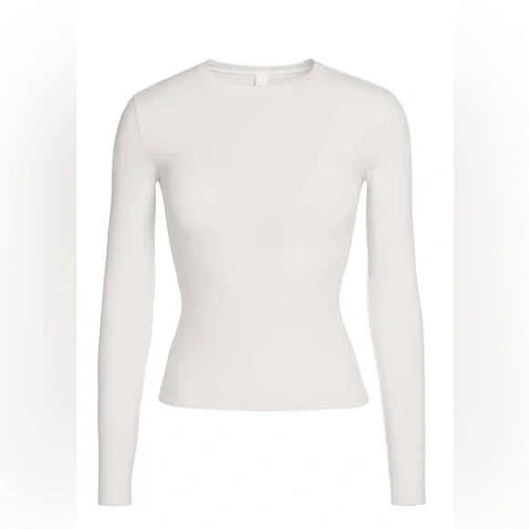 SKIMS Cotton Jersey Long Sleeve T-Shirt - Picture 4 of 5